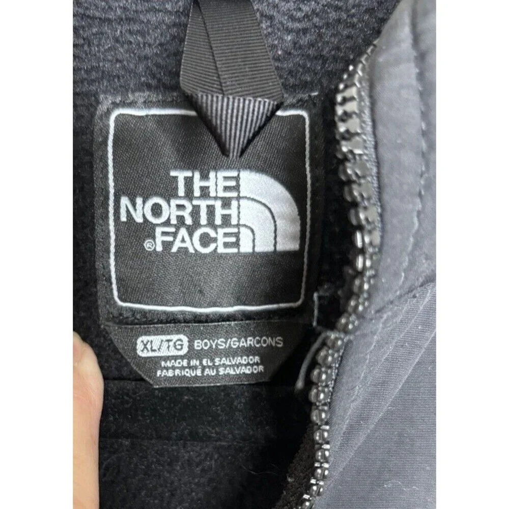 The North Face Denali Boys Jacket Size XL Full Zip Fleece Black Coat